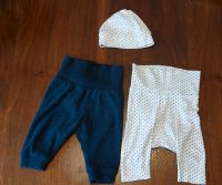 Set Baby 2 Hosen 1 Mütze Gr. 50 H&M guter Zustand Niedersachsen - Hermannsburg Vorschau