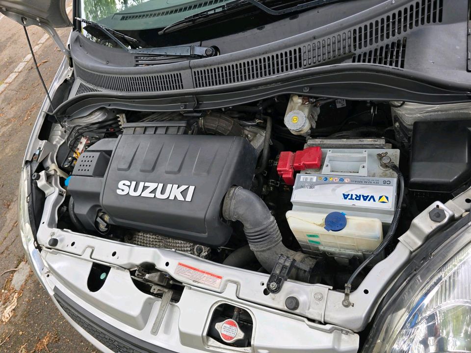 Suzuki swift 1.6 Sport in Fellbach