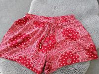 Kurze Sommershorts Damen Größe 42/44 Hessen - Rimbach Vorschau