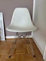 Eames Plastic Side Chair DSR verchromt Hamburg-Nord - Hamburg Fuhlsbüttel Vorschau