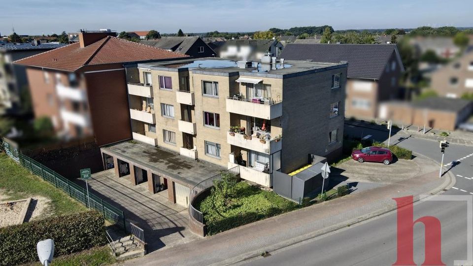 KAPITALANLAGE Vollvermietetes 9-Familienhaus mit 5 Garagen in Lohne in Lohne (Oldenburg)