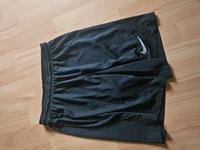 Kurze Nike Sporthose Nordrhein-Westfalen - Bönen Vorschau