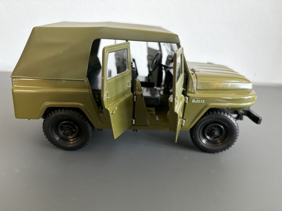 Modellauto BJ212 Beijing Jeep 1/18 in Heidelberg