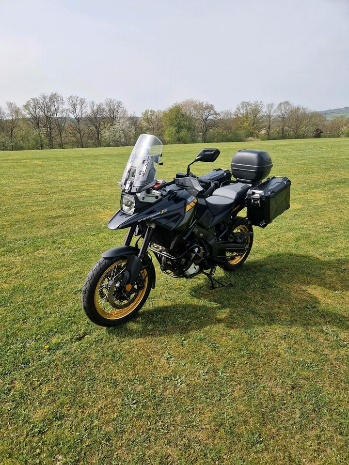 Suzuki V-Strom 1050 XT in Steinau an der Straße