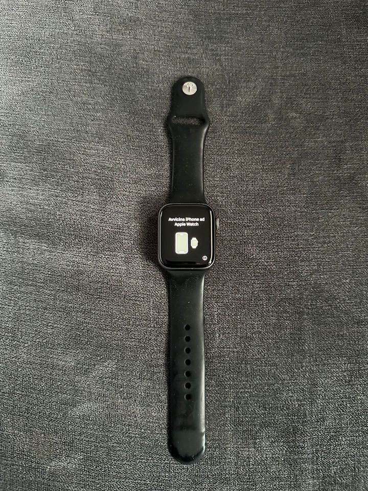 Apple Watch 4 (44mm) in Herne