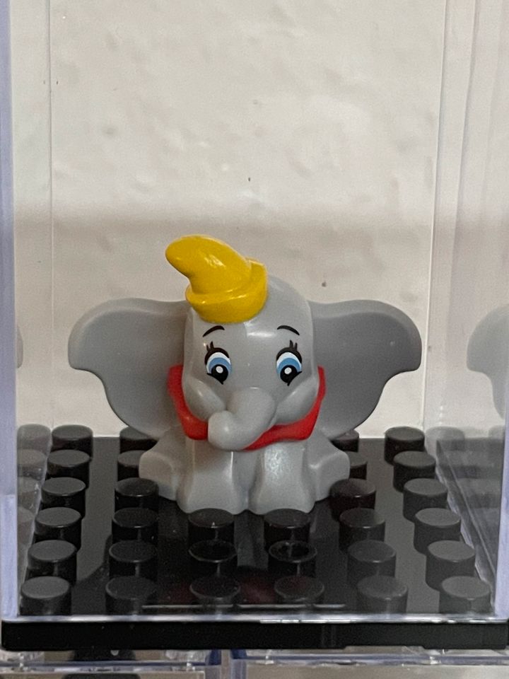 Lego Minifiguren aus 43230 | Walt, Mickey, Mini, Dumbo, Bambi in Edermünde