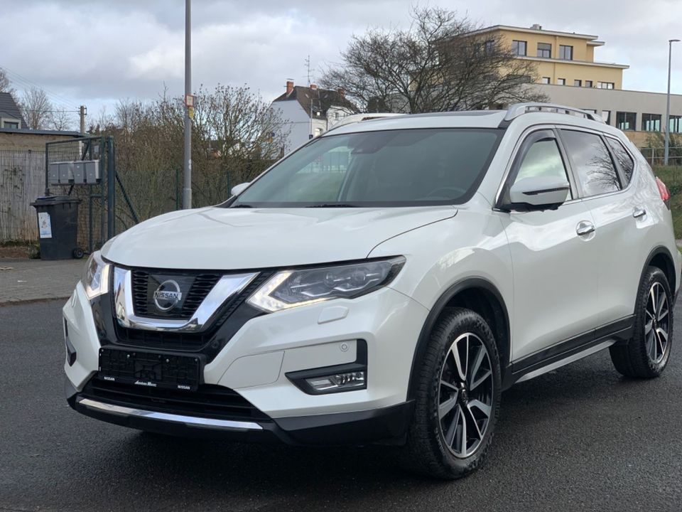 Nissan X-Trail Acenta 4x4 in Wiesbaden