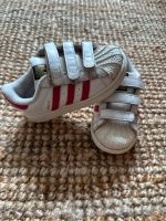 Adidas Superstars pink Bayern - Laufen Vorschau