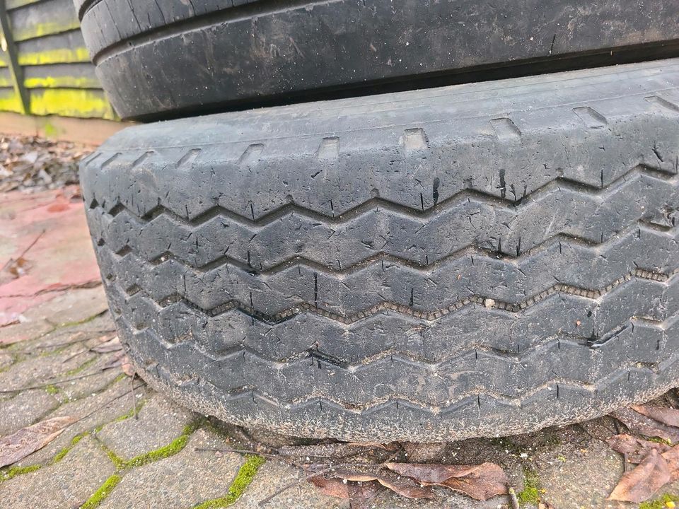 365-65-22.5 LKW Reifen in Schmelz