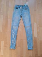 Levis 710 Super skinny Jeans hellblau Größe 27 Strech slim Damen Hessen - Ranstadt Vorschau