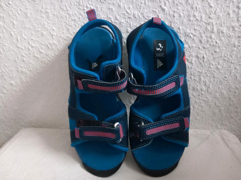 Adidas Sandalen Sandplay Gr 32 kaum getragen in Zella-Mehlis