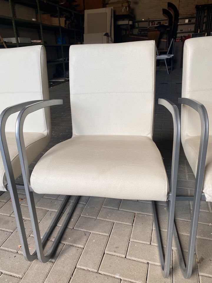 effezeta Freischwinger Stühle Italy weiß/cremeweiß in Niedersachsen -  Salzgitter | eBay Kleinanzeigen ist jetzt Kleinanzeigen