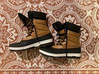 Quechua Winterschuhe Schneeschuhe wasserdicht Gr. 44 Sachsen - Wurzen Vorschau