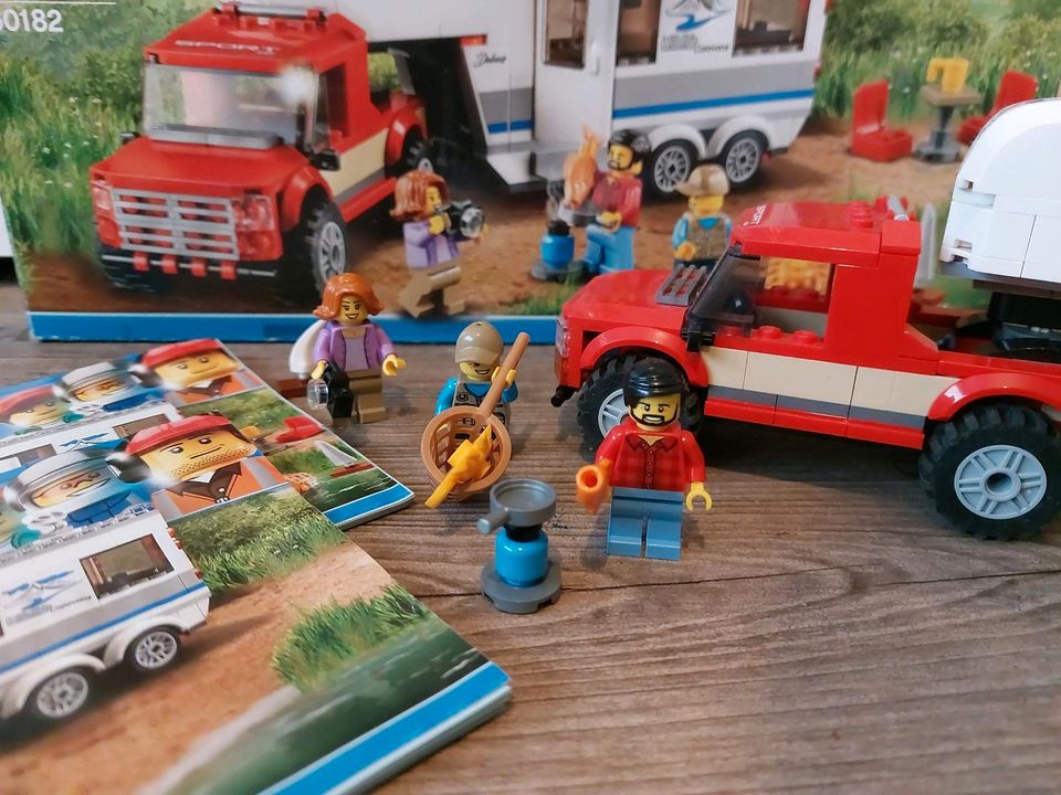 Lego City 60182 Wohnmobil Wohnwagen in Petersberg (Saalekreis)