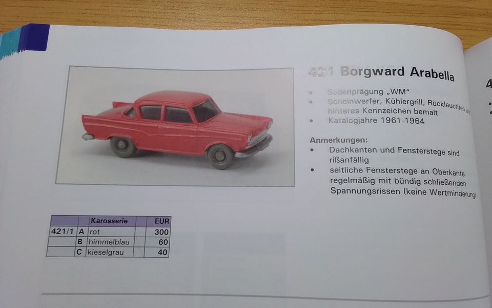 Wiking Borgward Arabella, 1961-64, Saure 421/1C in Stade