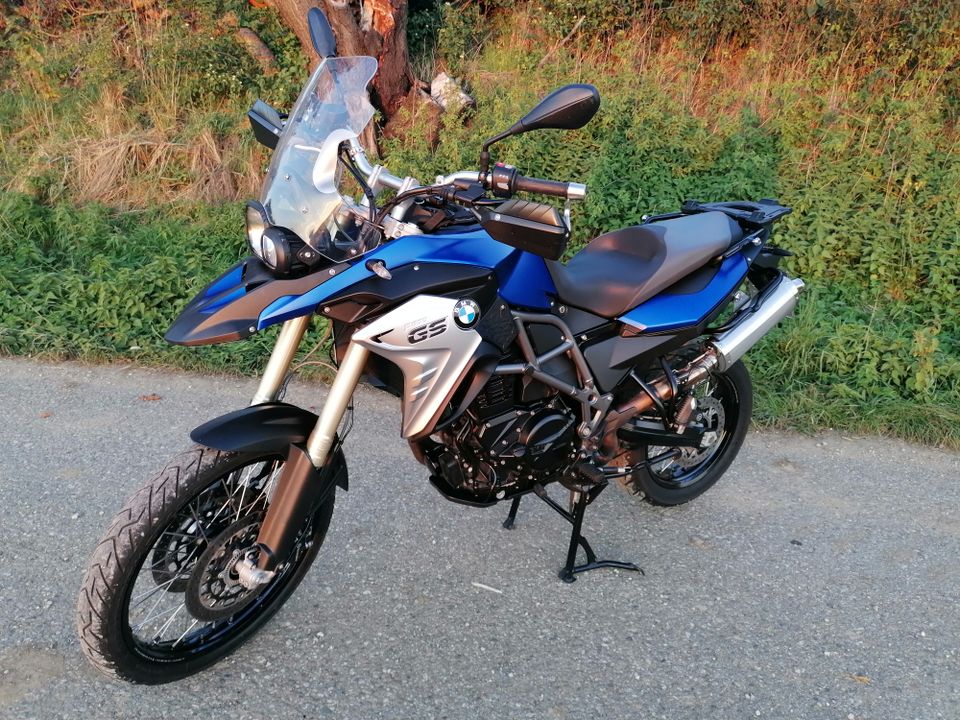 BMW F 800 GS - wie neu, Koffer, viel Zubehör in Marktoffingen