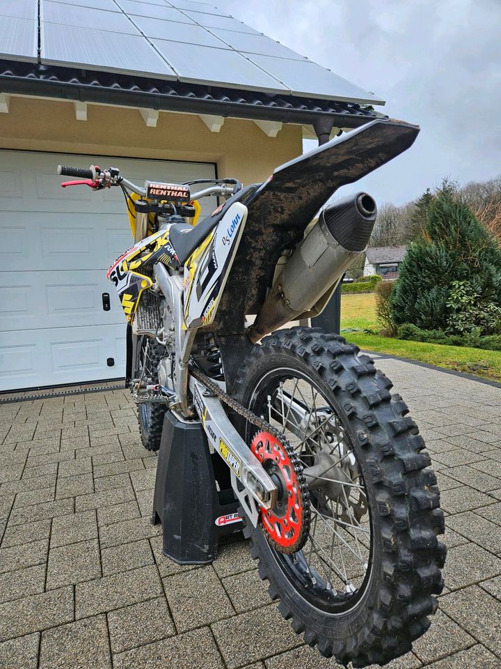 Suzuki rm-z 450 2014 Motorcross in Orlenbach