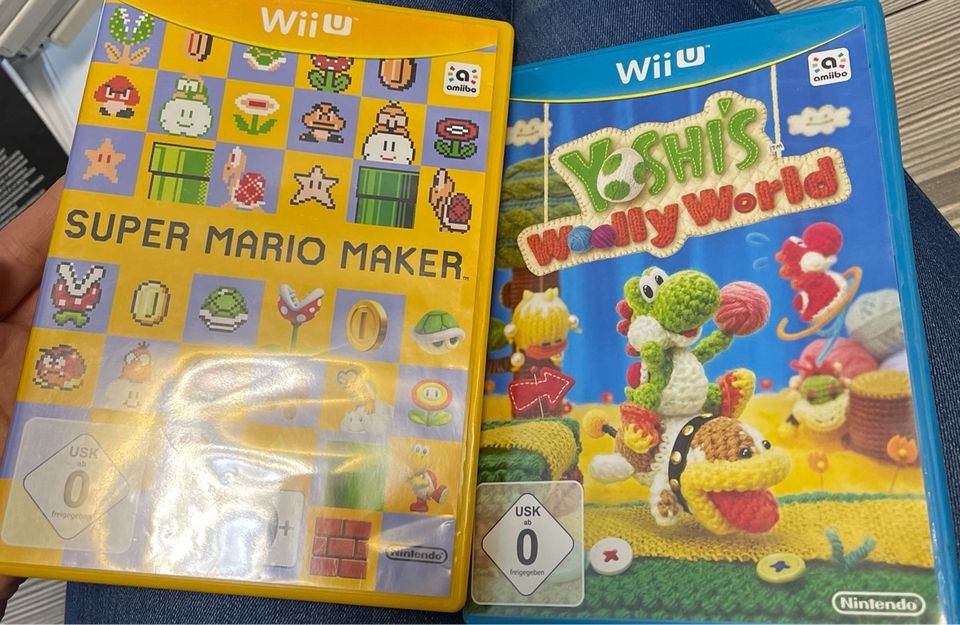 Wii U Spiele + Mario Maker Buch in Düsseldorf