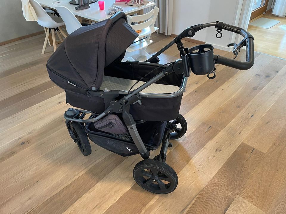 Kinderwagen TFK Mono mit jede Menge Zubehör in Pforzheim