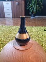 Eine Lindner Porzellan Vase. Echt Cobalt. Vergoldung Handarbeit. Niedersachsen - Hildesheim Vorschau