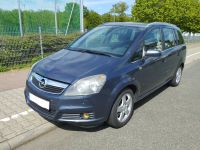 Opel Zafira B 2,2L Autoamtik Ez.02-2007 Klima TÜV 02-26, KRATZER Frankfurt am Main - Riederwald Vorschau