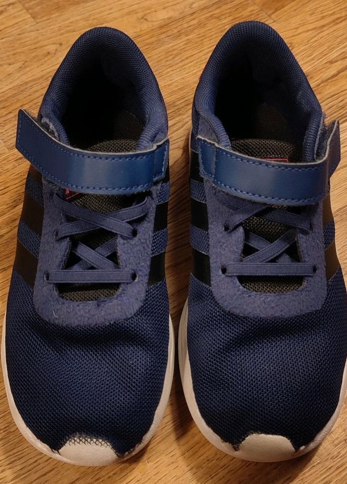 Adidas, Gr. 31, blau/pink in Konz