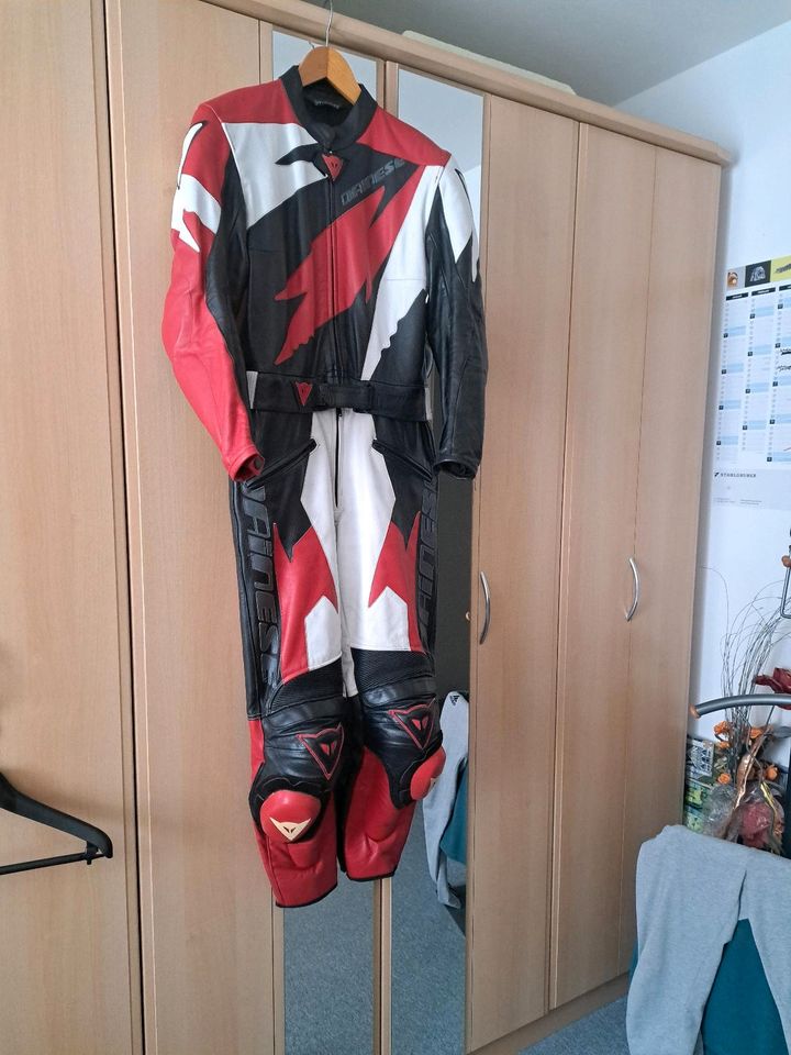 Dainese Lederkombi in Buchloe