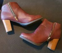 bordeauxene Schuhe mit hellbraunem Absatz (Gr.39) Hessen - Flörsheim am Main Vorschau