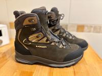 Bergschuhe LOWA Damen Gr 40 Sachsen - Radebeul Vorschau