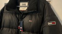 Original Tommy Hilfiger Jeans Daunenjacke Winter Herren XXL Mütze Wiesbaden - Mainz-Kostheim Vorschau