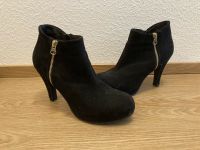 High Heels, Gr. 39, schwarz mit goldenen Reißverschluss Baden-Württemberg - Ulm Vorschau