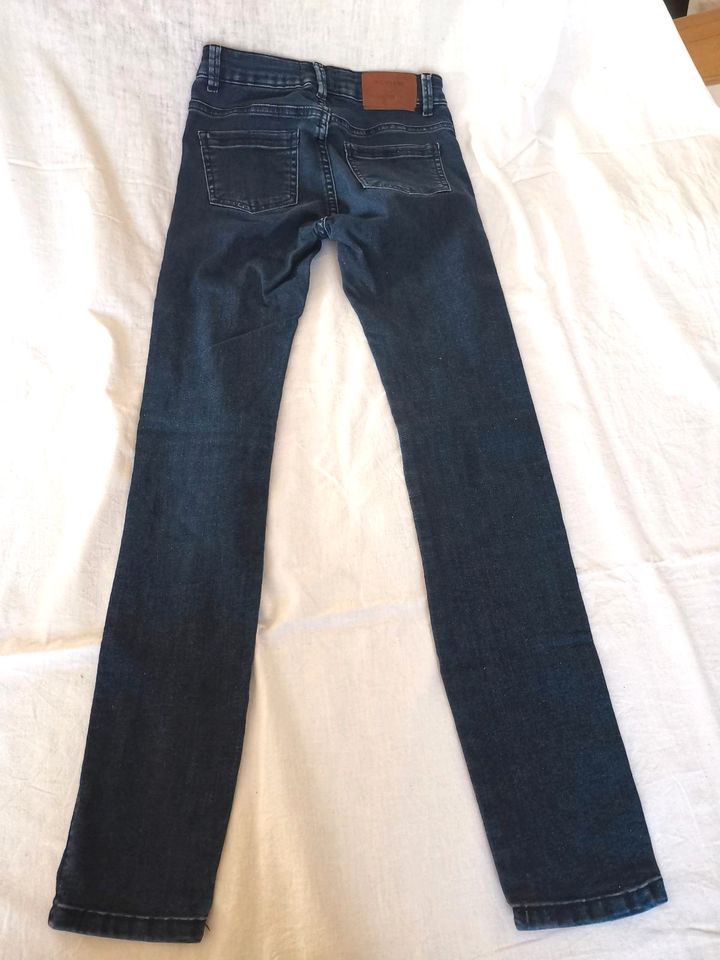 Jeans von Review Gr. 152 in Köfering