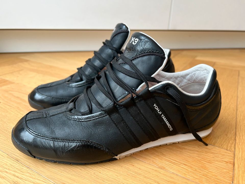 Adidas Y3 Yamamoto Gr. 41 / 42 Y-3 schwarz Leder Yohji kein Yeezy in Bielefeld