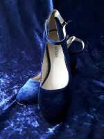 BUFFALO PUMPS Gr 39 = 6 Mitternachtsblau Velours Riemchen TOP Dortmund - Innenstadt-West Vorschau