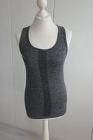 Sporttop sportliches Top Ergee Gr. M Meliert grau schwarz Tanktop Sachsen-Anhalt - Magdeburg Vorschau
