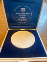 Meißen Meissen Porzellan Plakette Medaille Arzneimittelwerk Dresd Zölkow - Kladrum Vorschau