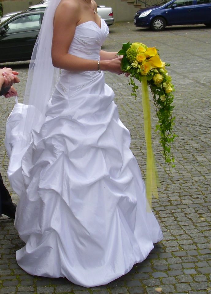 Hochzeitskleid Größe 36/38 in Warendorf