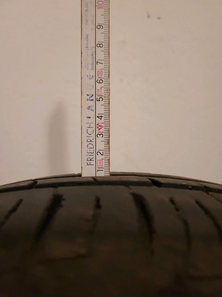 4x Sommerreifen 185/65R15 92T - 5,5-6mm Profil in Hamburg