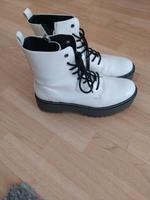 Bershka Stiefel weiß Größe 38 Friedrichshain-Kreuzberg - Friedrichshain Vorschau