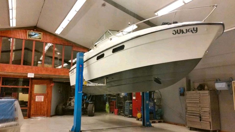 Boot Yacht Reparatur Service Außenborder Motor Antifouling in Itzehoe