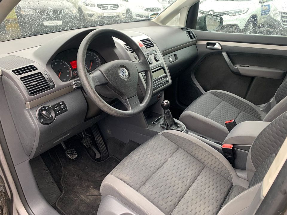 Volkswagen Touran 1.4 TSI *Klima*Euro 5*ALU* in Schömberg