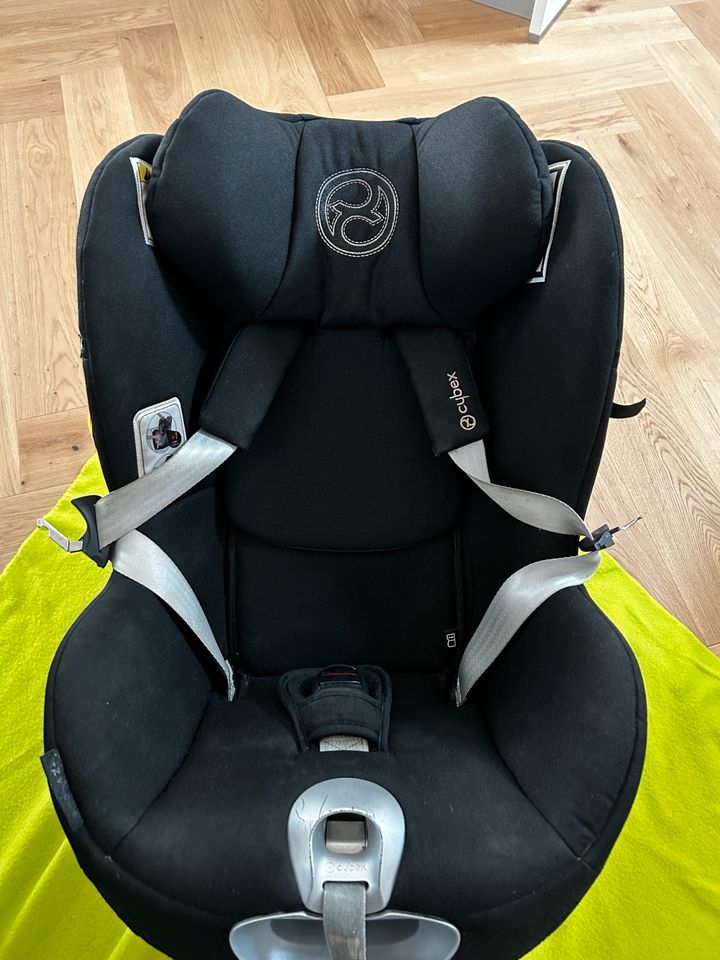 Cybex Sirona Z inkl. Station 360 Zwillinge auch einzeln in Eschweiler