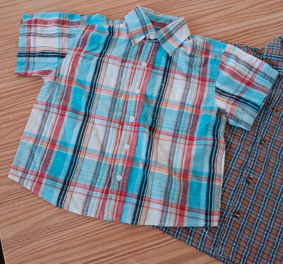 Kinderkleidung Paket Jungen 98 Hemden kurzarm bunt kariert in Warendorf