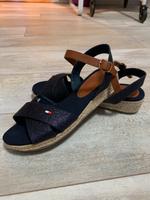 Wedges/ Sandalen Tommy Hilfiger Größe 38 Bayern - Strullendorf Vorschau