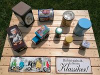 Blechdosen Blechdosen Spieluhr aus Haushaltsauflösung Baden-Württemberg - Riegel Vorschau