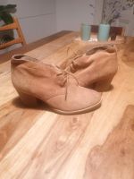 Tamaris Wildleder Schnürstiefletten beige Absatz Boots Gr 38 Kiel - Mitte Vorschau