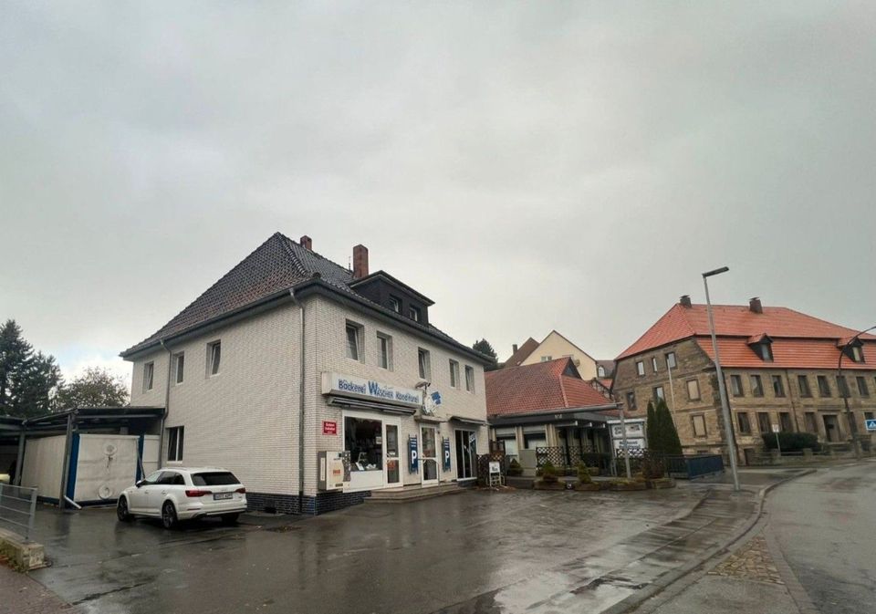 vermiete Lokal Bäckerei Café und Backstube | Warburg Scherfede in Warburg