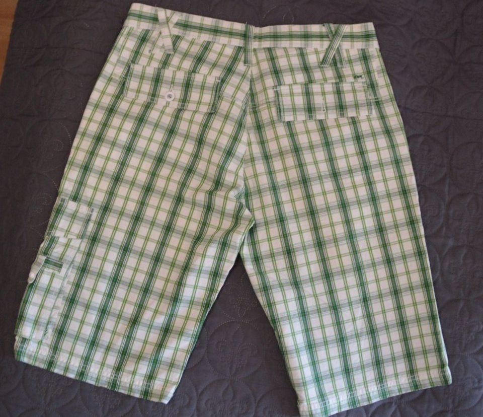 CROCKER Männer Shorts Gr.34 Weiß-Grün Neuwertige Zustand in Nürnberg (Mittelfr)