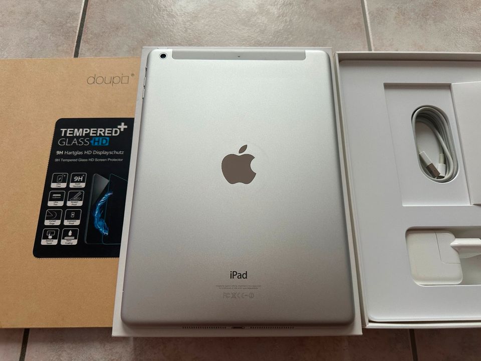 Apple iPad Air 16gb Silber Wi-Fi + Cellular OVP in Kassel