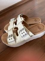 UGG Plateausandale in  creme neu (neuwertig) Größe 40 West - Höchst Vorschau